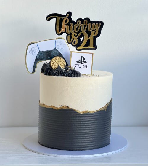 Gaming cake