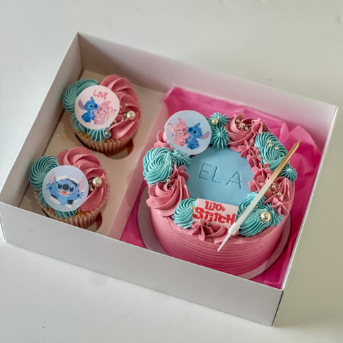 Themed Bento box - 2 cupcake