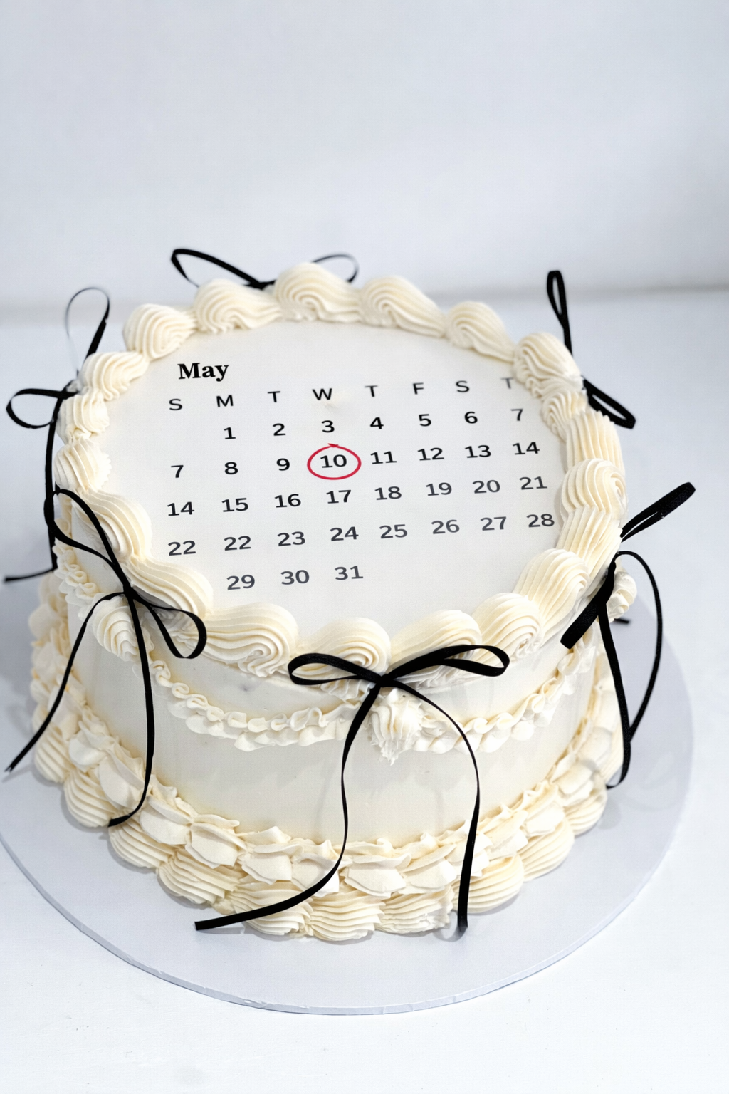 Vintage Cake with Birthday calender