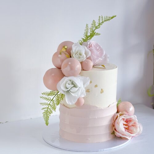 Textured Faultline Cake with Flowers – Elegant Statement Cake | Cake and All, Glasgow, North Lanarkshire