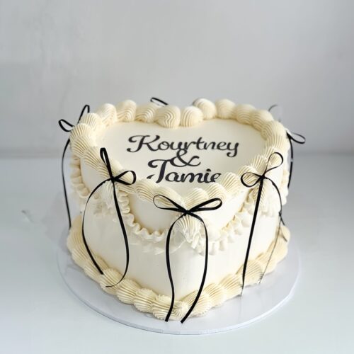 Vintage Retro Heart Cake with Bows | Cake and All, Bellshill, Glasgow, North Lanarkshire